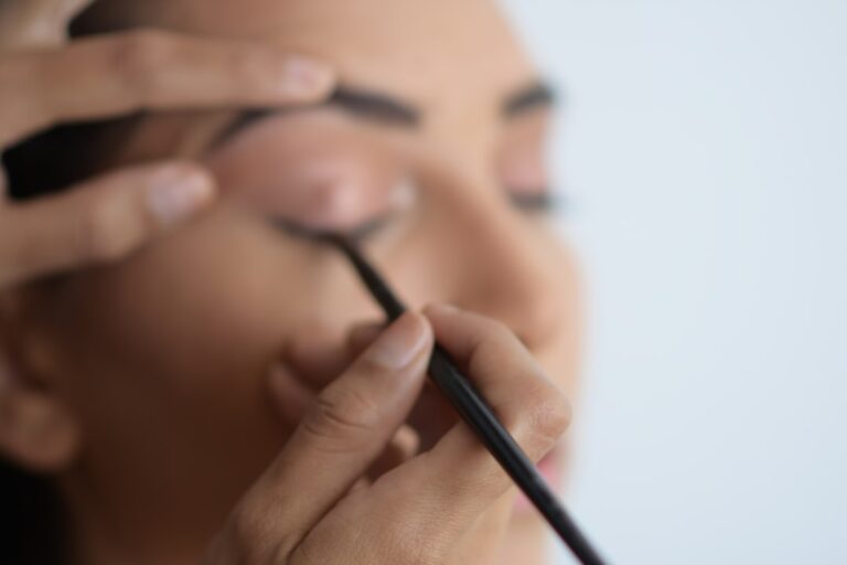 Unlock Your Natural Glow with RadiantAura Pro Skincare